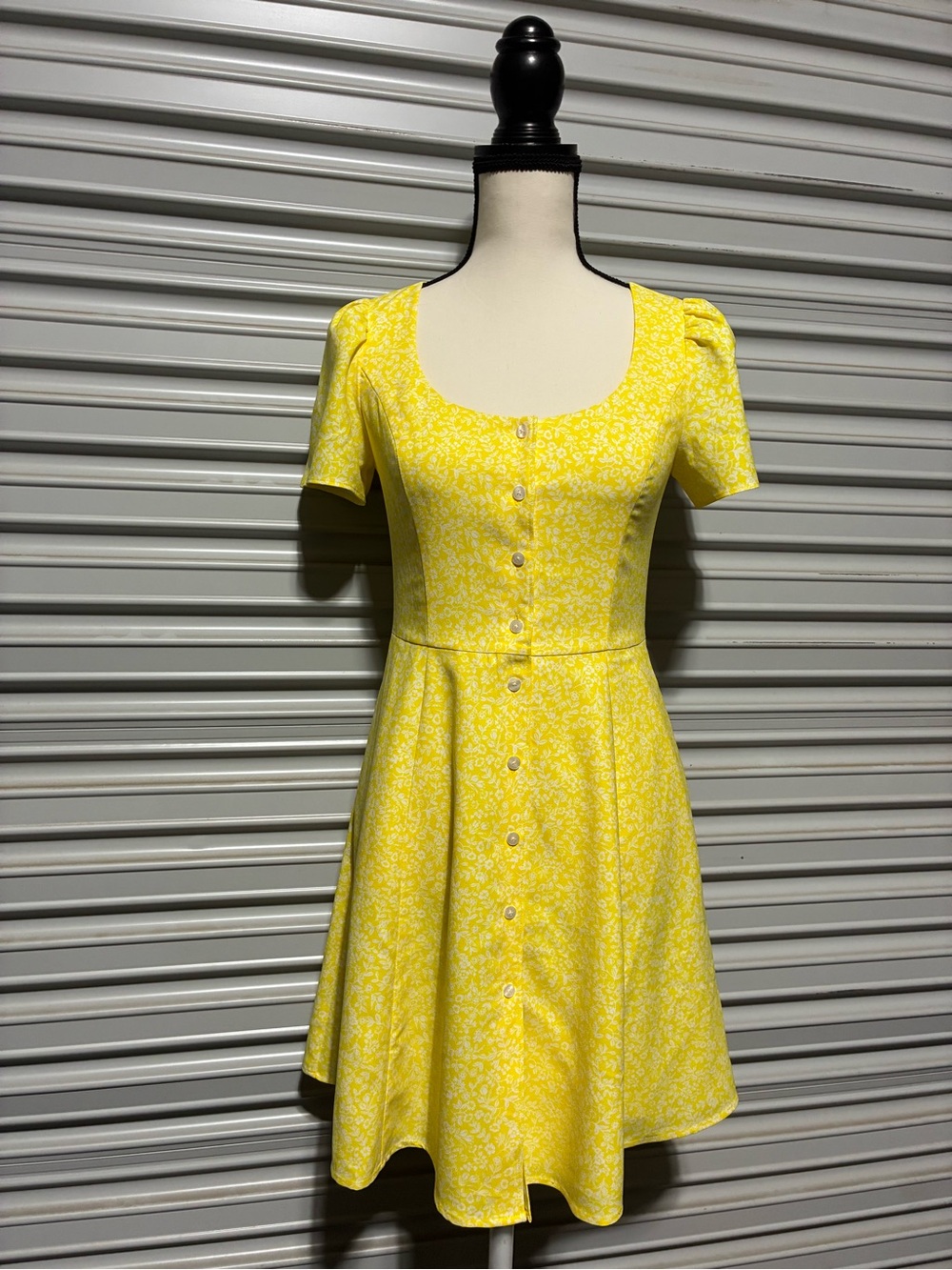 NWT Draper James Bonnie Button Front Mini Dress Golden Floral Yellow Sz. 0